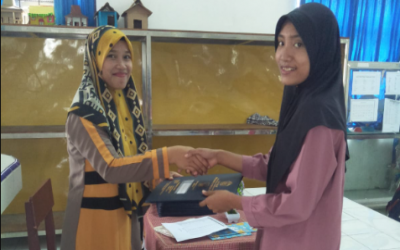 Pembagian Raport semester Ganjil